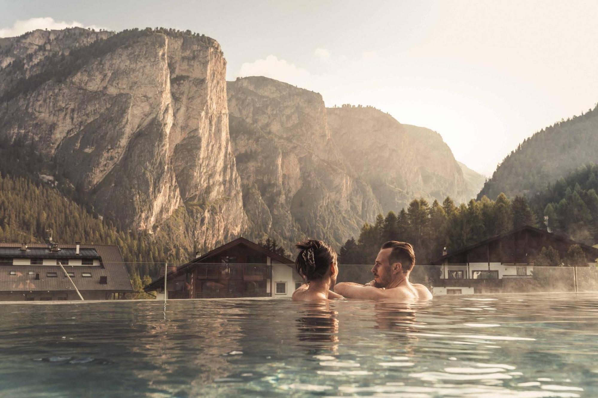 Hotel Continental Dolomites Σέλβα ντι Βαλ Γκαρντένα Εξωτερικό φωτογραφία