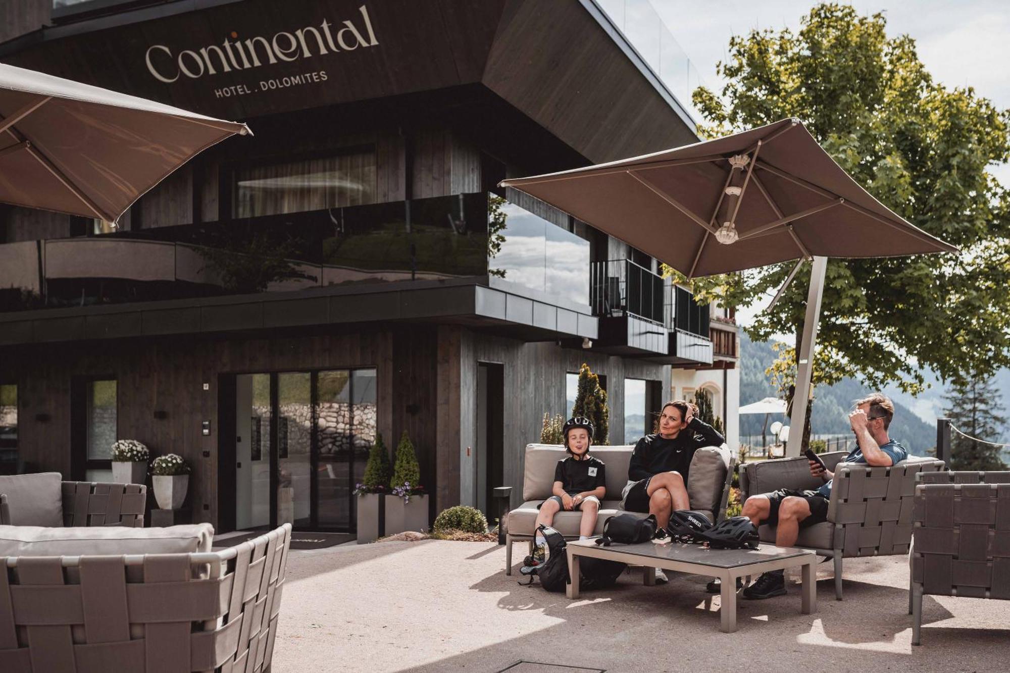 Hotel Continental Dolomites Σέλβα ντι Βαλ Γκαρντένα Εξωτερικό φωτογραφία