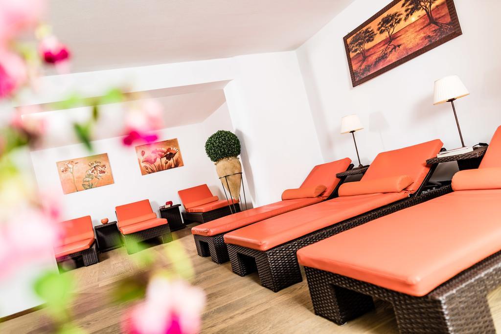 Hotel Continental Dolomites Σέλβα ντι Βαλ Γκαρντένα Εξωτερικό φωτογραφία